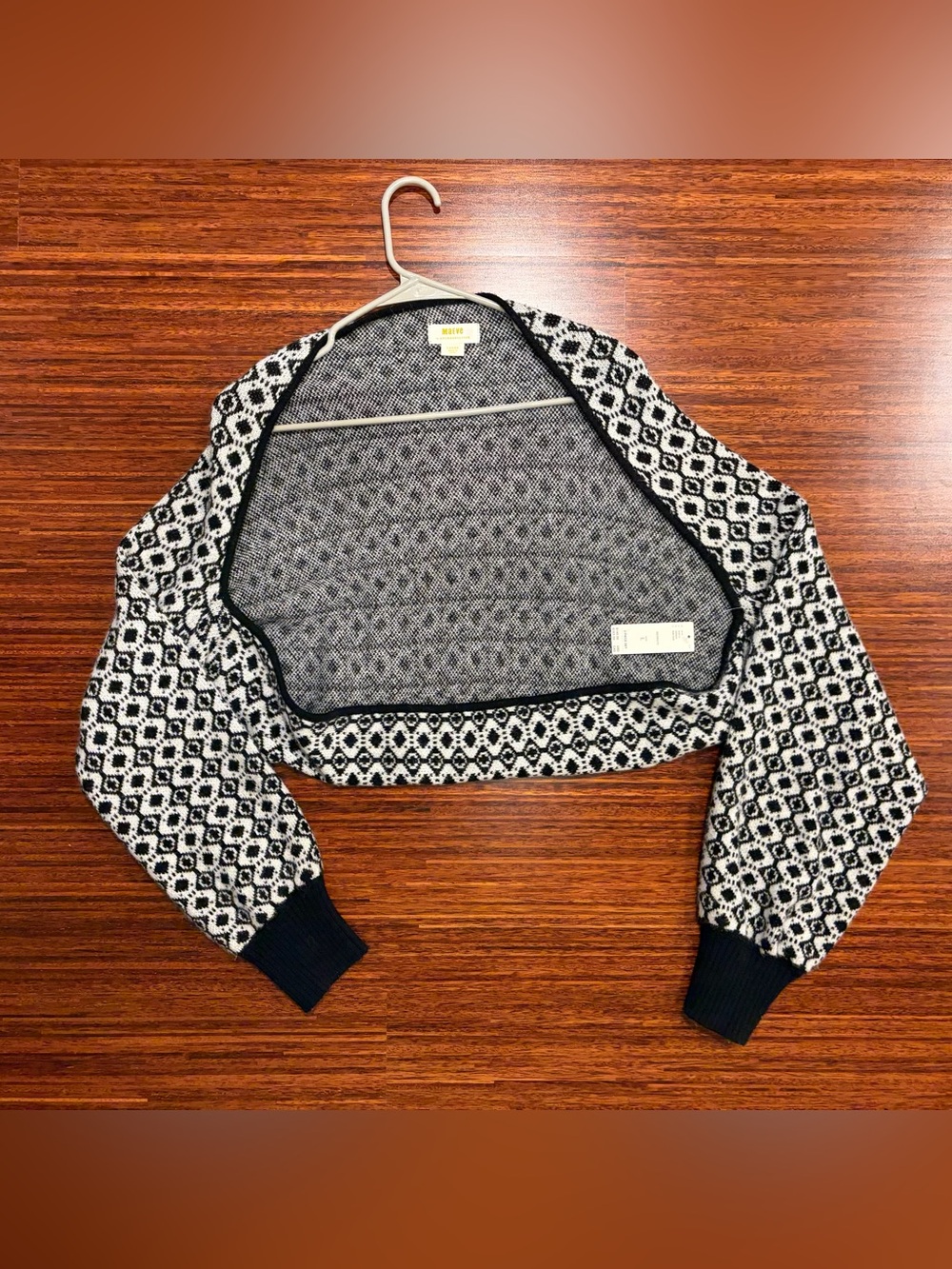 Anthropologie Maeve Black & White Geometric Shrug, Size Large NWT